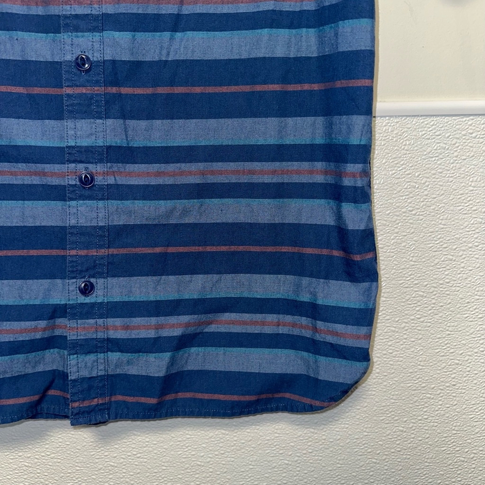 Vans Striped Button-Up Shirt Men's Size Medium Short Sleeve Blue Cotton Casual - Picture 7 of 11